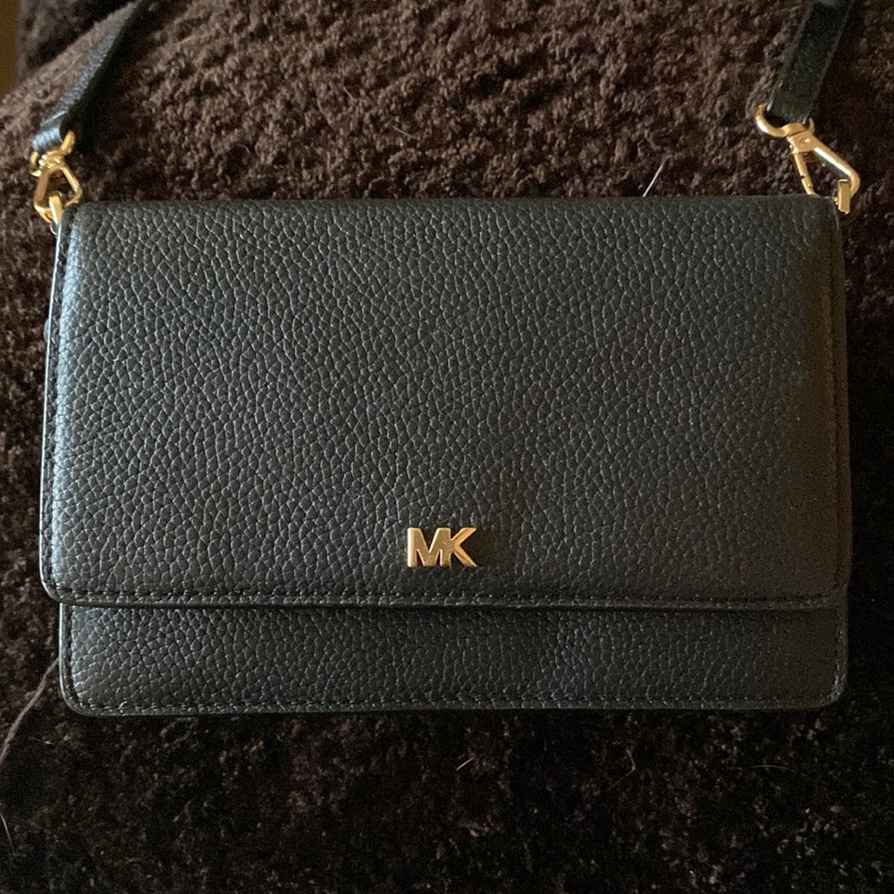 Micheael kors small pebbled purse